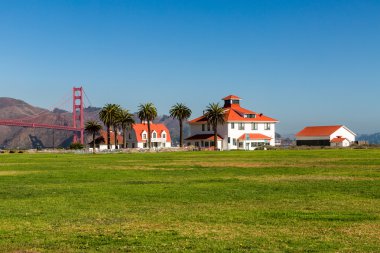 View to the Golden Gate Bridge from Crissy Field Park, San Franc