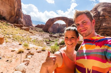 Gökkuşağı Arch adlı Lake Powell, Utah