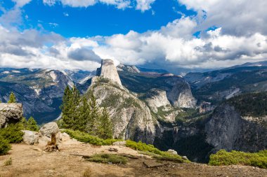 yosemite Milli Parkı, california yılında yarım kubbe