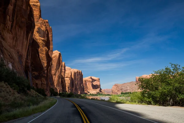 Näkymät Canyonlandsin kansallispuistoon — kuvapankkivalokuva