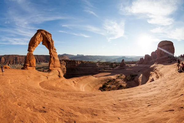 Kilátás nyílik a finom Arch Arches Nemzeti Park — Stock Fotó