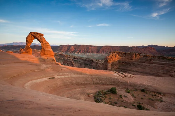 Kilátás nyílik a finom Arch Arches Nemzeti Park — Stock Fotó