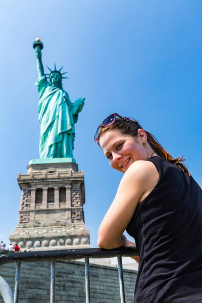 New York, Statue der Freiheit — Stockfoto
