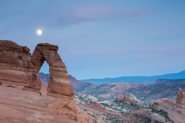 Kilátás nyílik a finom Arch Arches Nemzeti Park — Stock Fotó