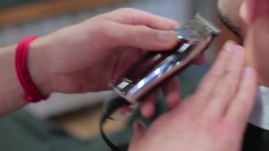 Makine ile damat Mens yakın çekim