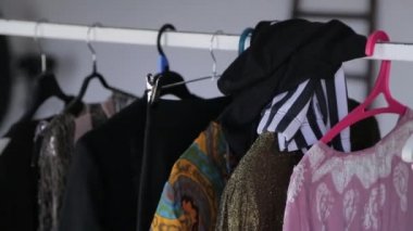 bir kadın giysisi genel bakış portre