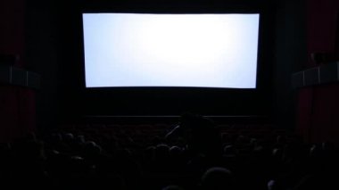 Beyaz ekran ve insanlar sinema