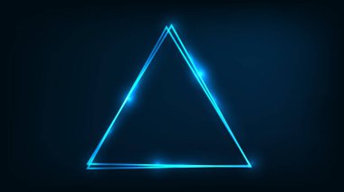 Neon çift üçgen çerçeve ve koyu arkaplanda parlak efektler. Boş parlayan tekno fon. Vektör illüstrasyonu.