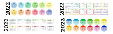 2022 için dört yatay takvim seti beyaz arka planda izole edildi. Pazardan pazartesiye, iş planı. Vektör illüstrasyonu