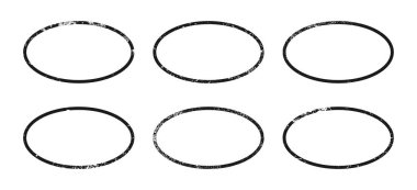 Bir dizi grunge kenarı oval formda. Beyaz zemin üzerinde boş alan olan altı tane koyu desenli çerçeve koleksiyonu. Vektör illüstrasyonu