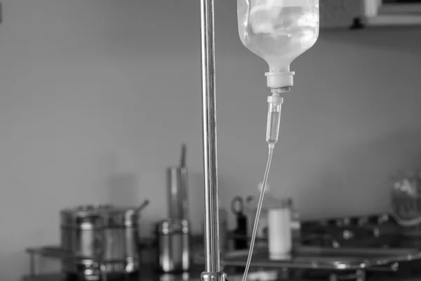 Serum odası, tüp ve solüsyon torbası kopyalama alanı ile.