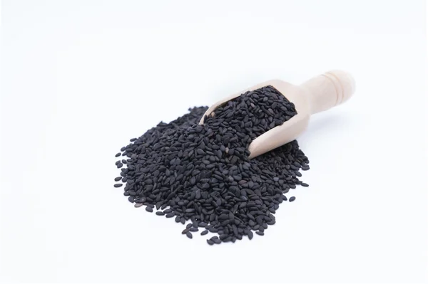 Tahta kaşık (tohum içinde siyah susam)