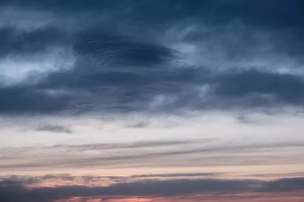 Lenticular Cumulus Clouds Evening Sky — Stock Photo, Image