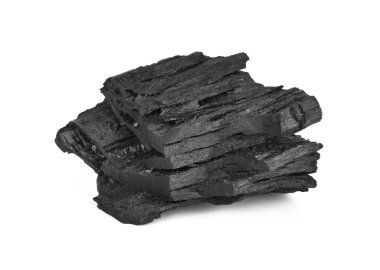 kömür beyaz arkaplanda izole edildi