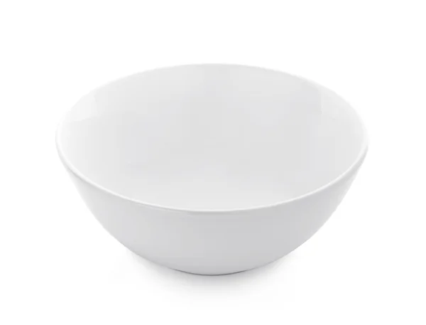 Beyaz arka planda boş beyaz kase izole