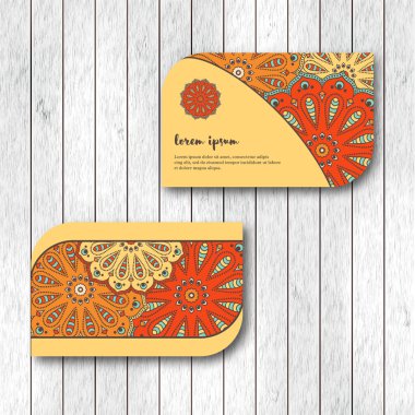 Şablon, bej, kırmızı renk ziyaret iki süs çiçek mandala kart dizisini. Vintage dekoratif öğeler. Hindistan, Asya, Arap, İslam, Osmanlı motif. Vektör çizim.