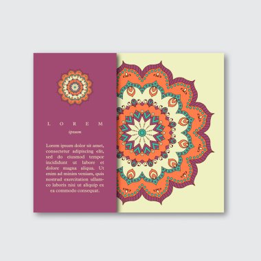 Şablonu el ile broşür kartı için renkli mandala çizilmiş. Vintage oryantal tarzı. Hindistan, Asya, Arap, İslam, Osmanlı motif. Vektör çizim. 