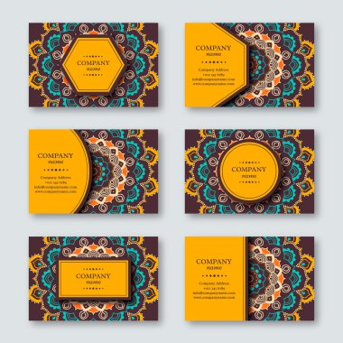 Süs kümesi el çekilmiş mandala kartları, iş, şablon ziyaret etti. Vintage dekoratif tarzı. Hindistan, Asya, Arap, İslam, Osmanlı motif. Vektör çizim. 