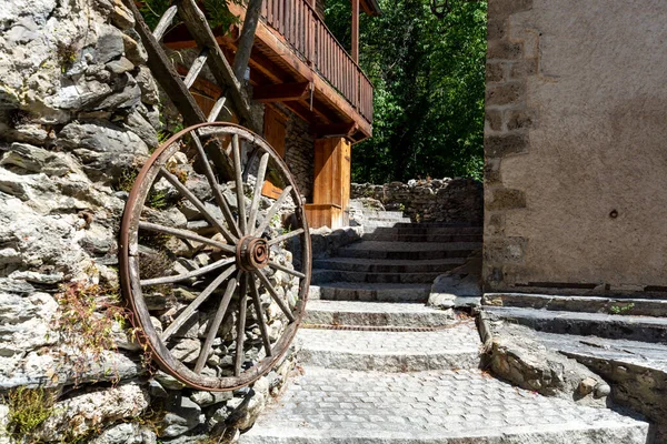 Klein Middeleeuws Dorpje Venosc Franse Alpen Zomer Ecrins Gebergte Isere — Stockfoto