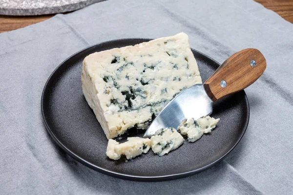 Kolekcja Serów French Blue Cheese Roquefort Grotten Roquefort Sur Soulzon — Zdjęcie stockowe