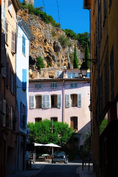 Travel Destination Small Ancient Village Cotignac Var Provence Surrounded Vineyards — Stock Photo, Image