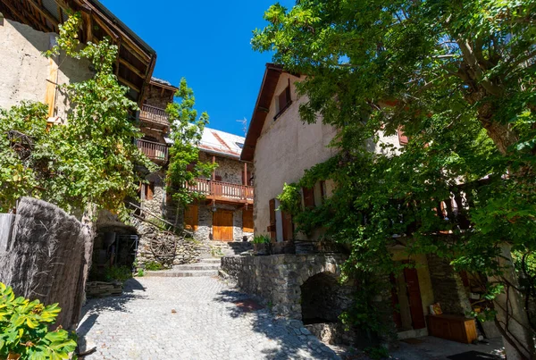 Pequena Aldeia Medieval Venosc Alpes Franceses Verão Cordilheira Ecrins Isere — Fotografia de Stock