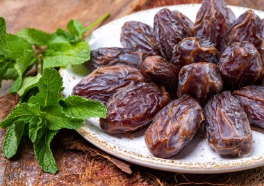 Kurutulmuş şekersiz hurma İsrail 'den jul meyveleri.