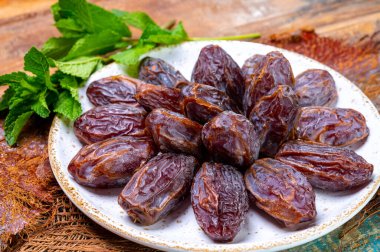 Kurutulmuş şekersiz hurma İsrail 'den jul meyveleri.