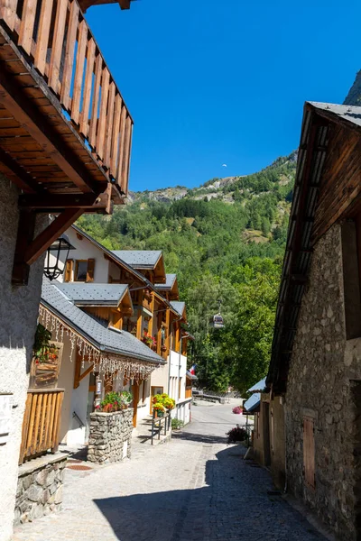 Kleines Mittelalterliches Dorf Venosc Den Französischen Alpen Sommer Ecrins Gebirge — Stockfoto