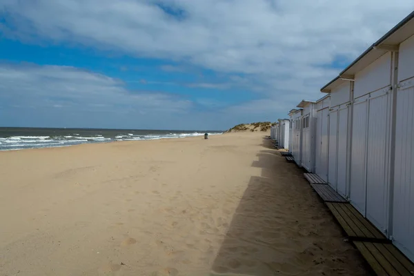 Żółte Piaszczyste Plaże Małym Belgijskim Miasteczku Knokke Heist Luksusowy Wypoczynek — Zdjęcie stockowe