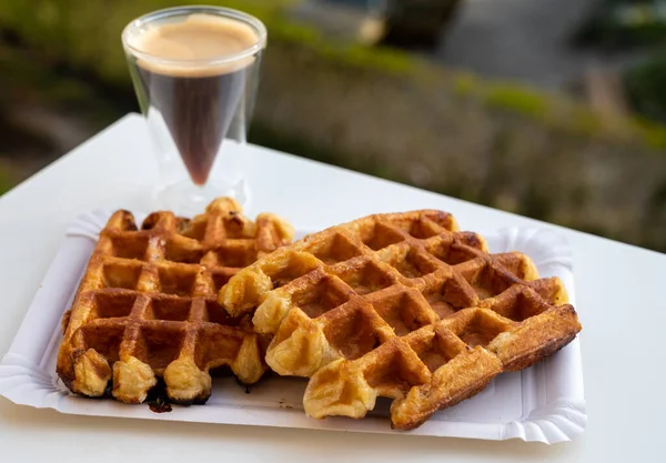 Belgian Sugar Waffles Brussels Black Coffee Served Outdoor — Stock Photo, Image