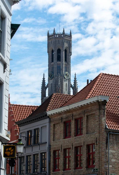 Квітня 2021 Року Брюгге Бельгія Гуляючи Середньовічними Вулицями Брюгге Історичному — стокове фото