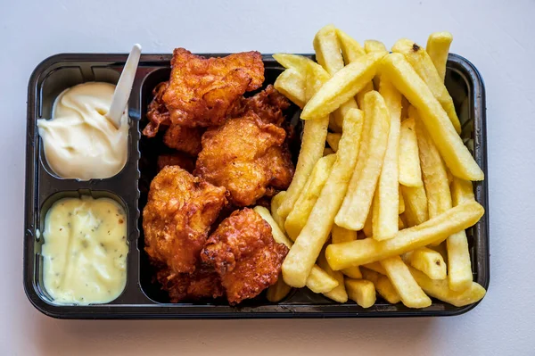 Comida Rua Holandesa Porção Batatas Fritas Francesas Pedaços Frito Filé — Fotografia de Stock