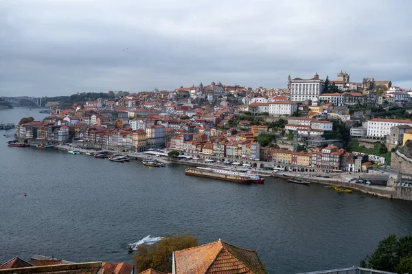 Oporto Portogallo Ottobre 2020 Vista Sulle Vecchie Case Colorate Sulla — Foto Stock