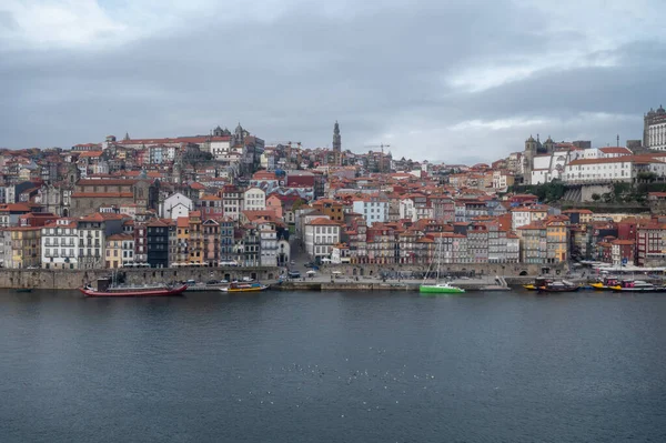 Oporto Portogallo Ottobre 2020 Vista Sulle Vecchie Case Colorate Sulla — Foto Stock