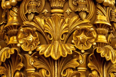 Fransa 'da İkinci İmparatorluğun Seçkin Güzel Sanatlar stilinde duvar süslemesi örnekleri, Neo-barok elementleri, klasiklik ve Roma mimarisi, altın sıva, zengin dekorasyon