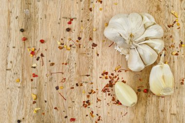 İki karanfil sarımsak başkanı