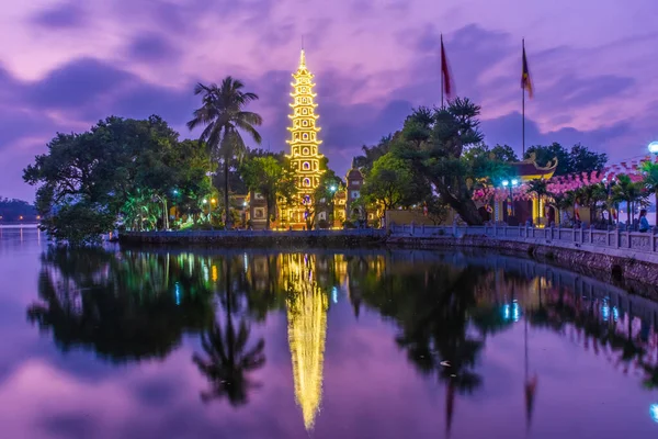 Hanoi Vietnam Gennaio 2020 Bellissimo Tramonto Sulla Pagoda Tran Quoc — Foto Stock