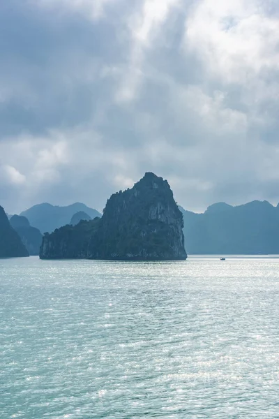 Vackert Landskap Long Bay Vietnam — Stockfoto