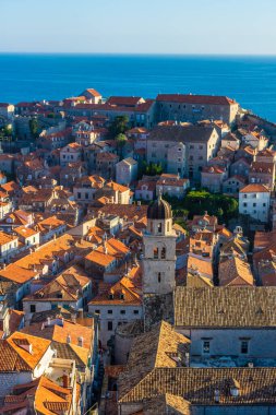 Hırvatistan 'ın başkenti gün batımında Dubrovnik' in güzel hava manzarası