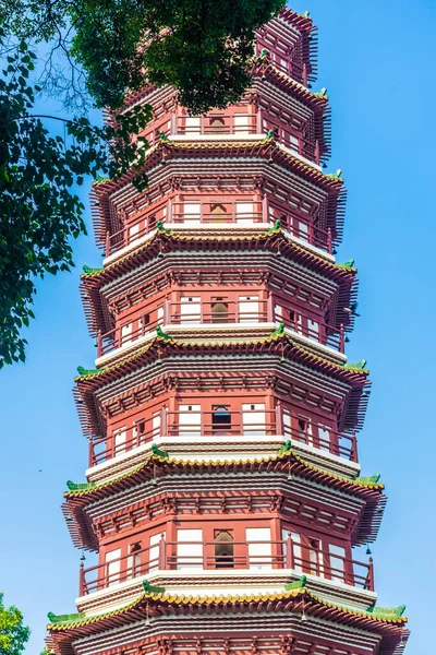 Pagoda Świątyni Liurong Kantonie Guangdong Chiny — Zdjęcie stockowe