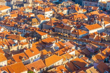 Hırvatistan 'ın başkenti gün batımında Dubrovnik' in güzel hava manzarası