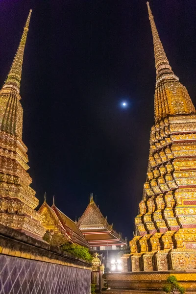 Gran Templo Wat Pho Por Noche Bangkok Tailandia —  Fotos de Stock