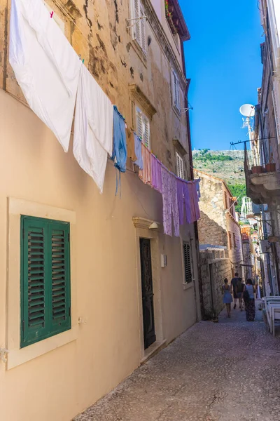Kleding Hangend Straten Van Dubrovnik Oude Stad Kroatië — Stockfoto