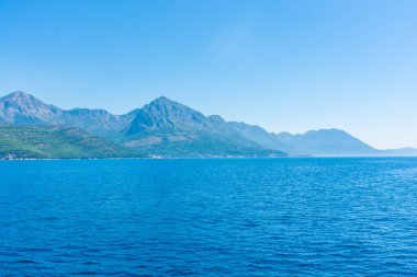 Hırvat kıyı şeridi denizden