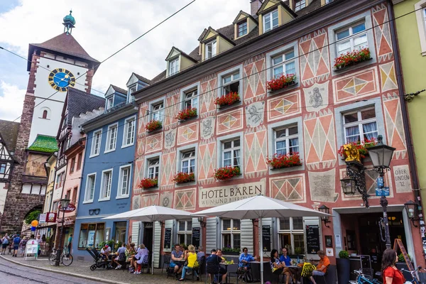 FREIBURG IM BRISGAU, GERMANY, 18 Temmuz 2020: Baren Oteli Avrupa 'daki en eski oteldir