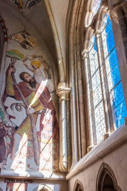 ZVIKOV, CZECH REPUBLIC, 1 AĞUSTOS 2020: Zvikov Kalesi şapelinde güzel freskler