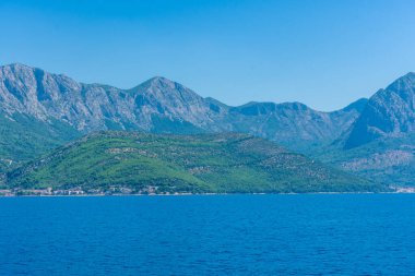 Hırvat kıyı şeridi denizden