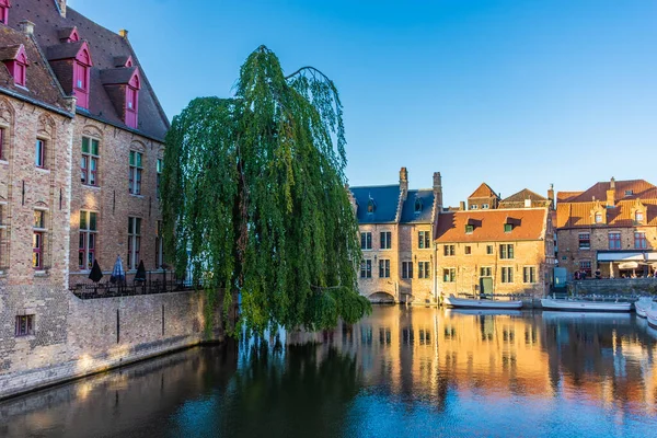 Bruges België Juli 2020 Kanaal Het Historische Centrum — Stockfoto