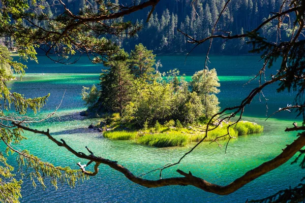Faboulus Landschap Van Eibsee Meer Met Turquoise Water Voor Zugspitze — Stockfoto